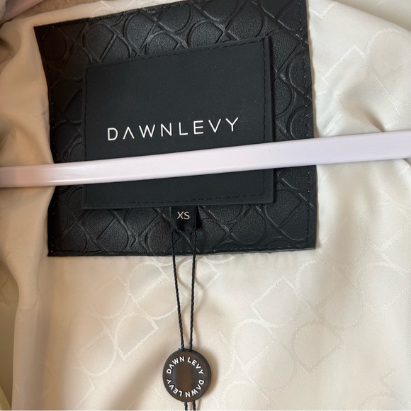 NWT Dawn Levy Phoenix shearling jacket in Chiffon white XS - Picture 15 of 16